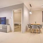 Apartament Sunlight Grey -