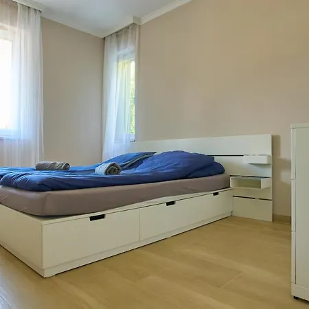 Apartment Sunlight Grey -